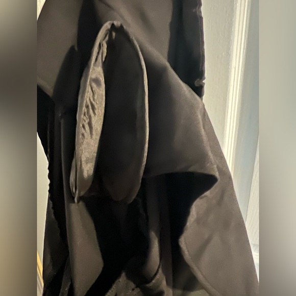 Gorgeous Nina Mclemore 3xDry Rain Travel Jacket with zipper pockets Black size M - Picture 11 of 11